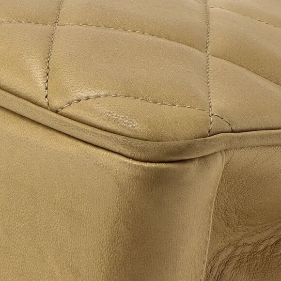 Authentic CHANEL CC Vintage Matelasse Turnlock Shoulder Bag Leather Beige Chain - Picture 10 of 12